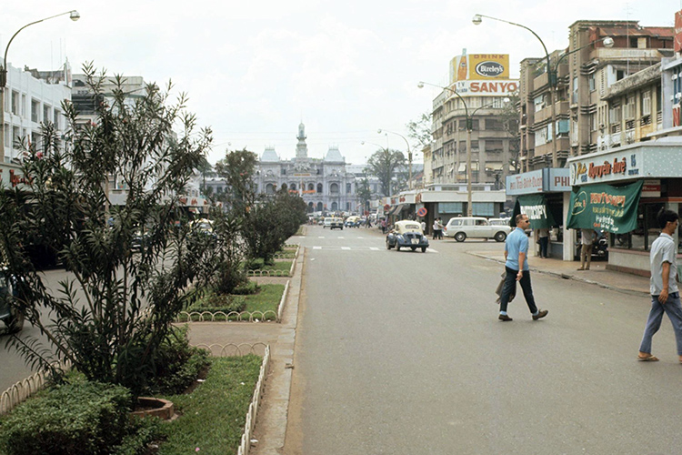 Downtown Saigon, 1971